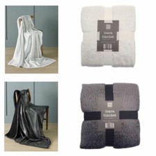 COUNTRY CLUB INARA Coperta