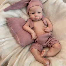 Bambola in silicone solido 18