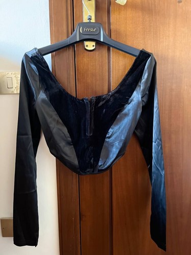 Nuovo top nero elegante mai - top,