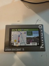 Navigatore GPS Garmin DriveSmart 76 7" ottime condizioni completo di accessori
