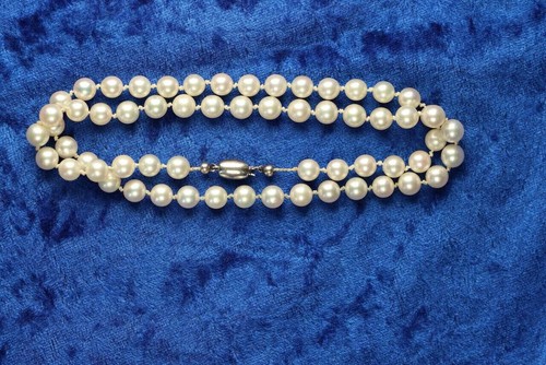 Collana perline con - in,