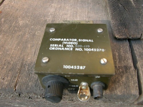 Comparator signal video - comparator, signal-video--