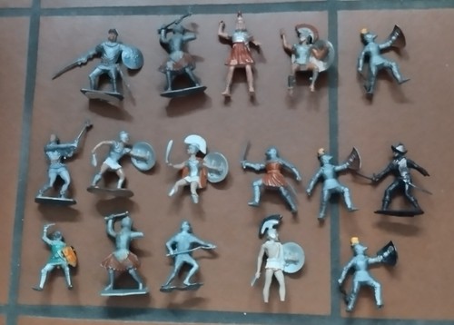 Soldatini plastica lotto - di,