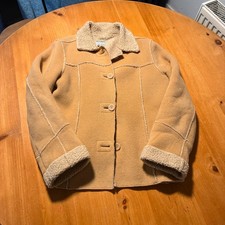 Vecchio cappotto giacca