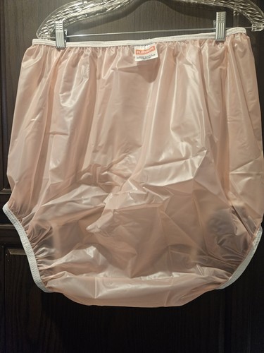 Pantalone plastica rosa - in,