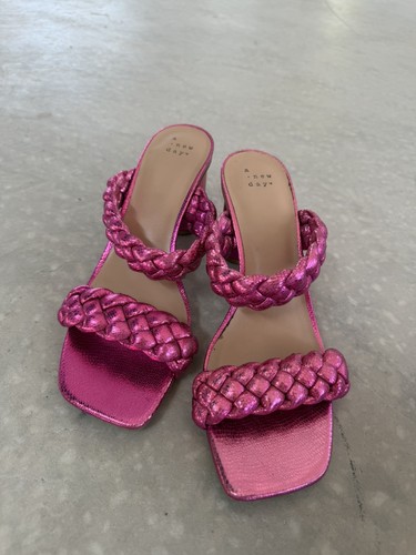 Nuovo giorno rosa - nuovo,