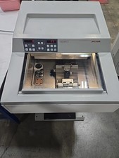 Criostato Microm HM 505E