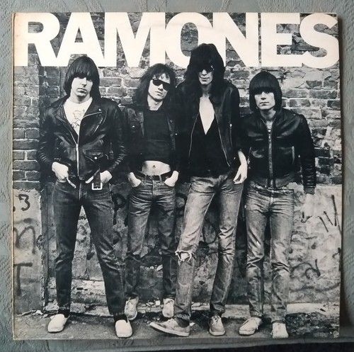 Ramones 1976 sire - ramones,