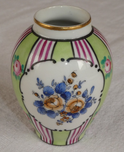 Petit vase porcelaine - porcelaine, de