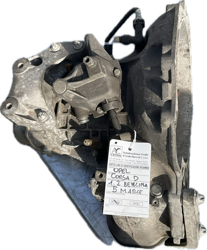 Cambio manuale per - , modello