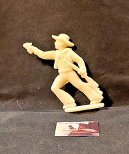 Soldatino Toy soldier semi-piatto Torgano Italy Cowboy plastica cm 6