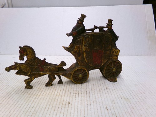Antica carrozza cavalli