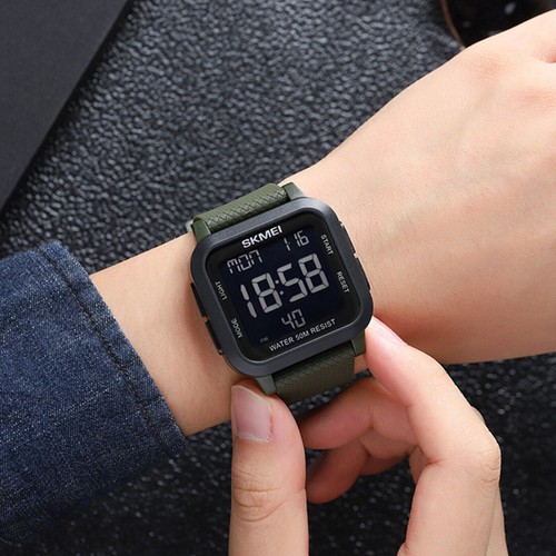 Orologio sportivo digitale