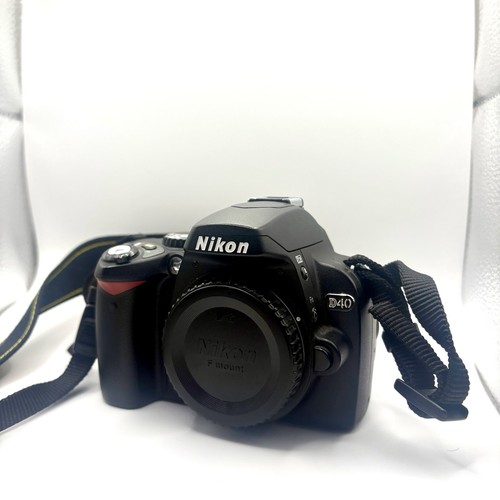 Nikon d40 solo corpo - d40,
