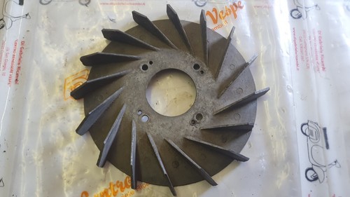 Vespa 150 ventpla volano - gs,
