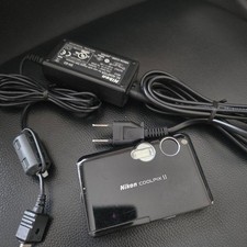 Fotocamera digitale compatta