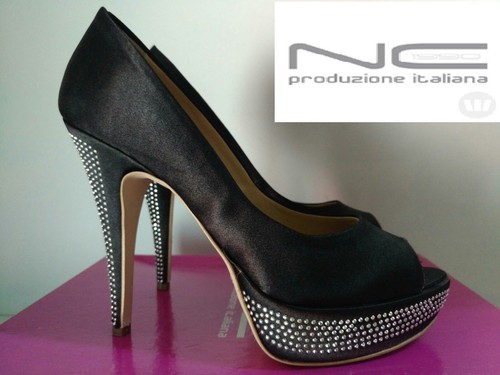Nicola conca decoltè - decoltè, elegante