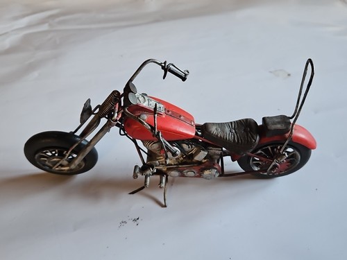 Moto giocattolo latta