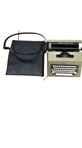 Typewriters collectables - typewriters,