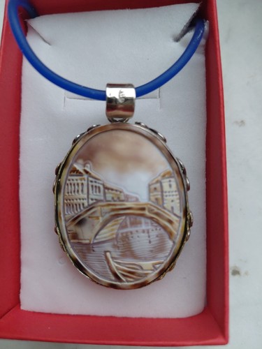 Ciondolo cammeo porcellino - cammeo,