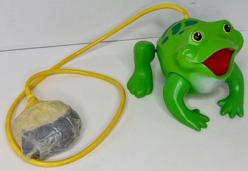 Fisher price frisky frog - fisher,