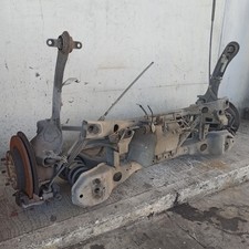 Assale Ponte Posteriore Ford Focus MK2 Mazda 3 Volvo C30 2008 Berlina 3 Porte