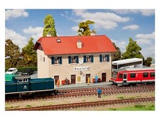 Stazione Neufeld // Faller