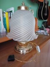 lampada da comodino camera da