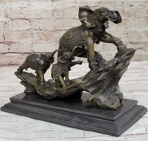 Affascinante bronzo statua - affascinante,