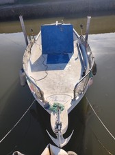 barca a motore usata tipo