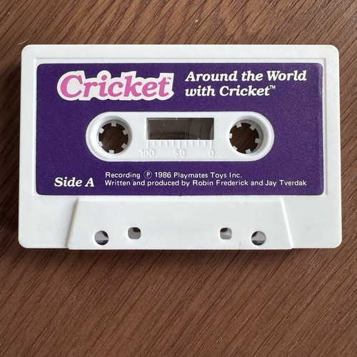 Bambola cricket parlante audio - cricket,