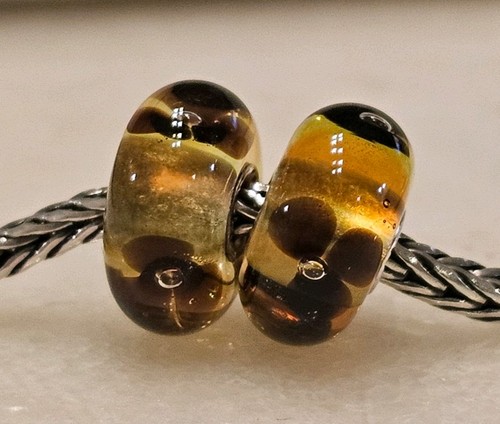 Trollbeads fiore traslucido - trollbeads,