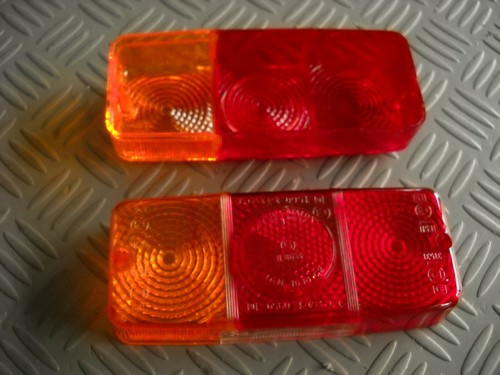 Coppia plastiche fanalini - coppia,