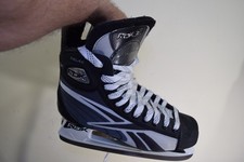 Reebok pattini da hockey su ghiaccio taglia 10 scarpa da uomo USA taglia 11,5D nera