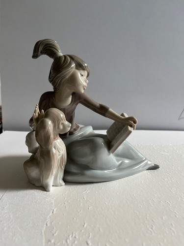Lladro figurine 5475 lesson - figurine, "a