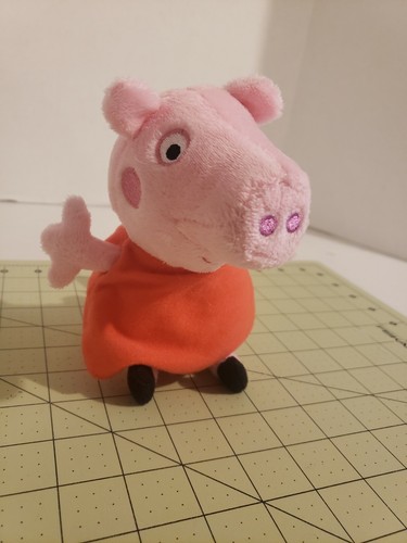 2003 peppa pig red dress - peppa,