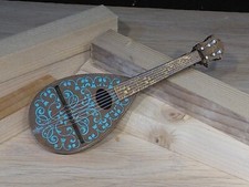 Mandolino -  16 centimetri ,  san gregorio armeno , napoli , presepe  napoletano