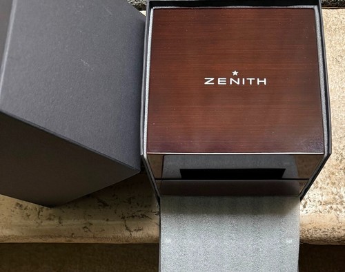 Zenith wood box