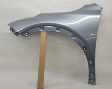 Parafango anteriore sinistro