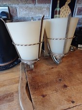 Coppia di lampade da parete vintage luci