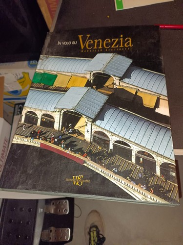 Libro volo venezia - libro, in