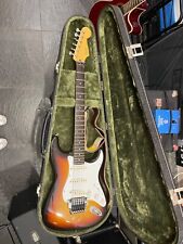 chitarra elettrica fender stratocaster con custodia rigida