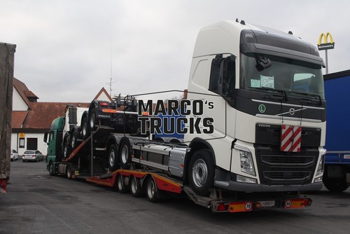 Foto camion volvo 460 - foto,