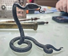Antico serpente in ferro
