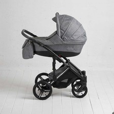 Passeggino Trio momon Vernuji