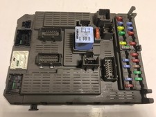 CENTRALINA PORTA FUSIBILI PER