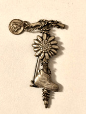 Distintivo spilla montagna scarpone piccozza vintage alpino escursionismo collez