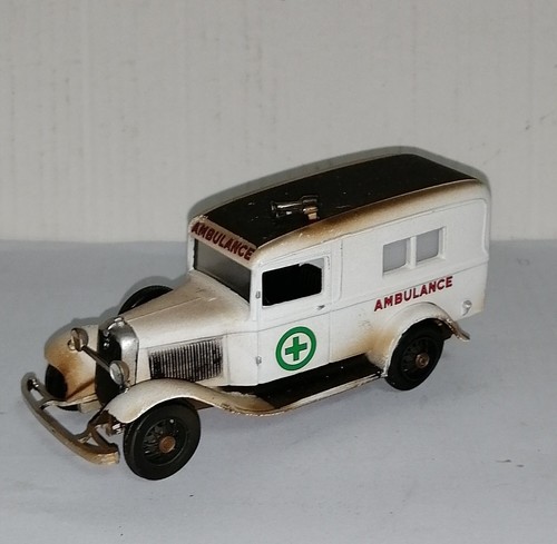 Ford 1932 ambulance eligor - v8,