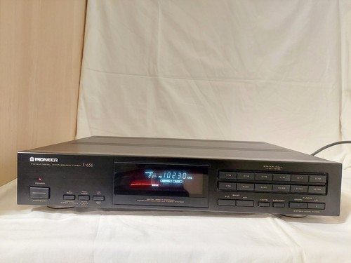 Pioneer 656 - pioneer, f