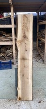 Tavola di legno di noce
